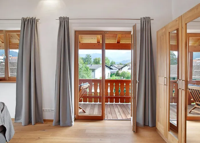 Falkenstein جارمش بارتنكيرشن