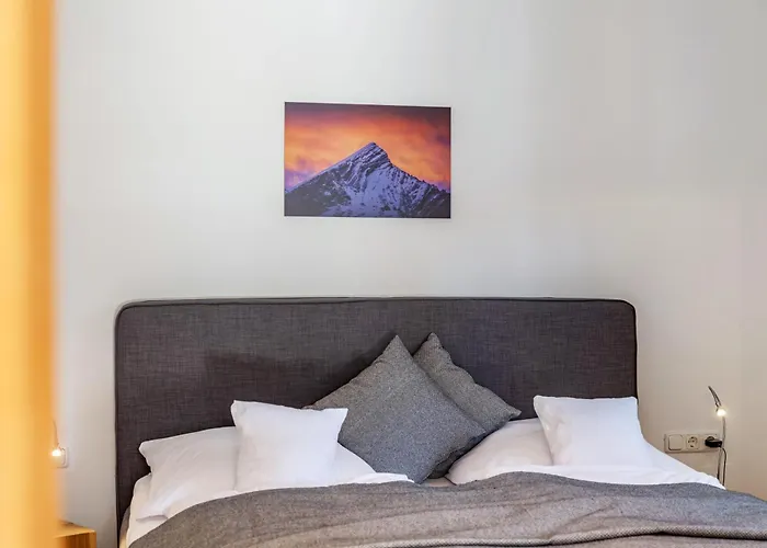 Falkenstein جارمش بارتنكيرشن